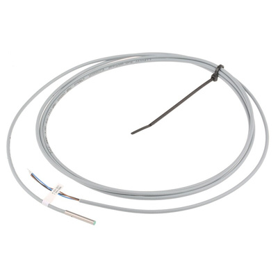 Pepperl + Fuchs Inductive Barrel-Style Proximity Sensor, 0.6 mm Detection, NPN Output, 10 → 30 V dc, IP67