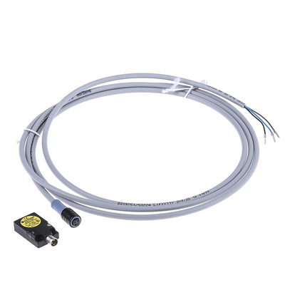 Turck Inductive Block-Style Proximity Sensor, 5 mm Detection, PNP Output, 10 → 30 V dc, IP67