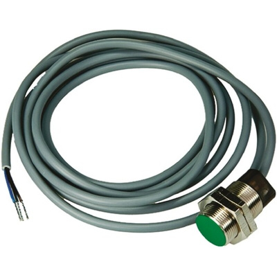 Baumer Inductive Barrel-Style Proximity Sensor, M18 x 1, 8 mm Detection, PNP Output, 10 → 30 V dc, IP67