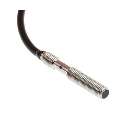 Omron Inductive Barrel-Style Proximity Sensor, M4 x 0.5, 0.8 mm Detection, NPN Output, 10 → 30 V dc, IP67