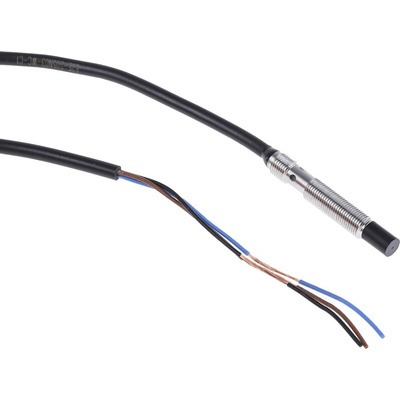 Omron Inductive Barrel-Style Proximity Sensor, M5 x 0.5, 3 mm Detection, NPN Output, 10 → 30 V dc, IP67