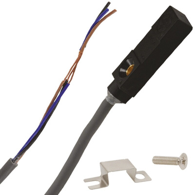 Omron Inductive Block-Style Proximity Sensor, 1.5 mm Detection, NPN Output, 12 → 24 V dc, IP67