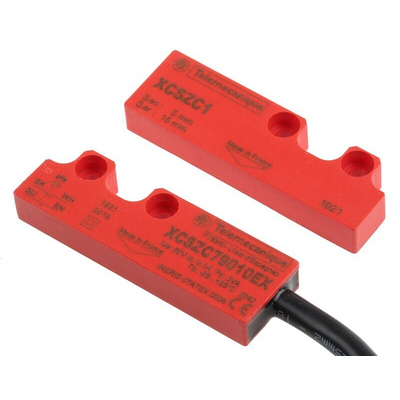 Telemecanique Sensors XCS-DMC Series Magnetic Non-Contact Safety Switch, 24V dc, Plastic Housing, 2NC, 10m Cable