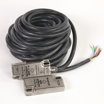 Allen Bradley Guardmaster 440N Series Magnetic Non-Contact Safety Switch, 24V dc, Stainless Steel Housing, 2NC, 6m Cable