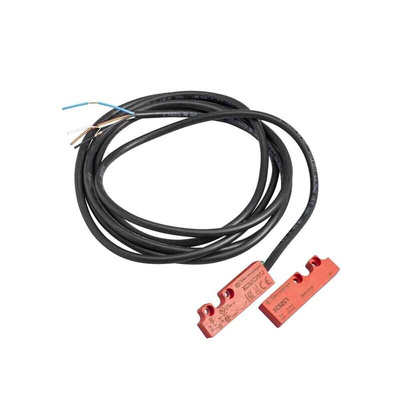 Telemecanique Sensors XCSDMC Series Magnetic Non-Contact Safety Switch, 24V dc, Thermoplastic Housing, NO/NC, 5m Cable
