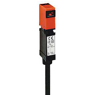 Telemecanique Sensors XCSMP Safety Interlock Switch, 2NC/1NO, Keyed , Polyamide