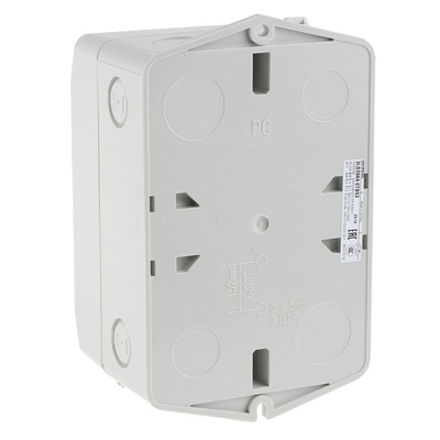 Siemens 3P Pole Isolator Switch - 16A Maximum Current, 7.5kW Power Rating, IP65