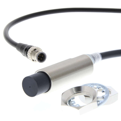 Omron Inductive Barrel-Style Proximity Sensor, M18 x 1, 7 mm Detection, NPN, PNP Output