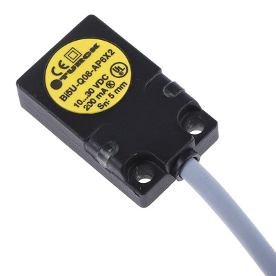 Turck Inductive Block-Style Proximity Sensor, 5 mm Detection, PNP Output, 10 → 30 V dc, IP67