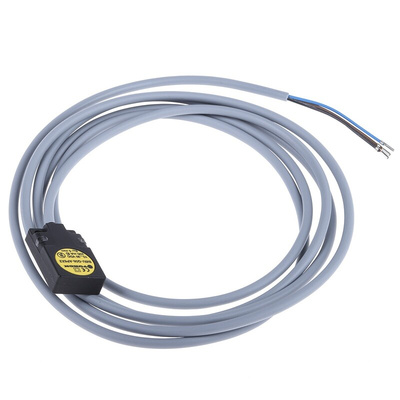Turck Inductive Block-Style Proximity Sensor, 5 mm Detection, PNP Output, 10 → 30 V dc, IP67
