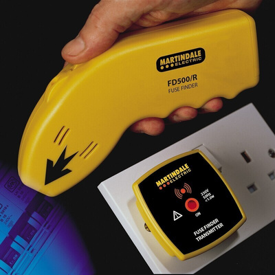 Martindale FD500 Fuse Finder, Cable Detection Depth 10cm CAT III 300 V, Maximum Safe Working Voltage 230V