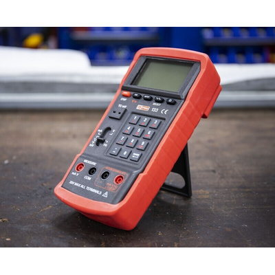 RS PRO 133 Current & Voltage Calibrator, Max Voltage 20V, Max Current 24mA