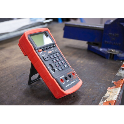 RS PRO 133 Current & Voltage Calibrator, Max Voltage 20V, Max Current 24mA