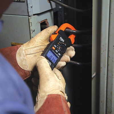 Klein Tools CL700 Clamp Meters, Max Current 600A ac CAT III 1000V