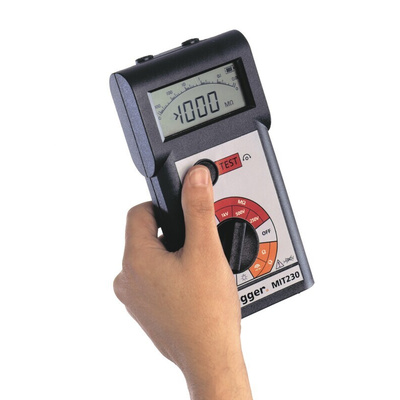 Megger MIT220 Insulation & Continuity Tester, 250V dc Min, 500V dc Max, 999MΩ Max, CAT III 300V - UKAS Calibration
