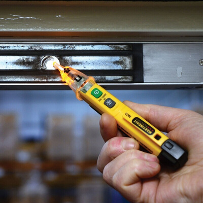 Martindale NC3 Non Contact Voltage & Magnetic Field Indicator >10mT, 200V ac to 1000V ac With RS Calibration