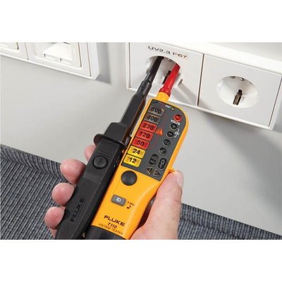 Fluke T110, Digital Voltage tester, 690V, Continuity Check, Battery Powered, CAT III 690V