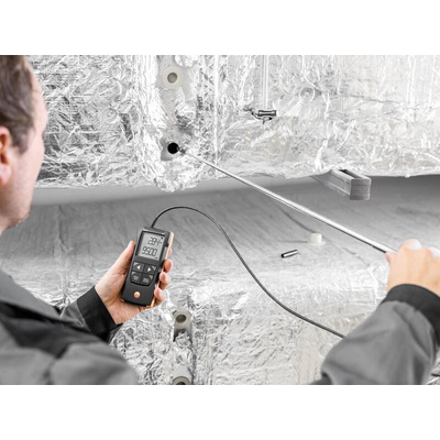 Testo 425 Telescopic Vane Anemometer, 30m/s Max, Measures Air Velocity, Temperature, Volume Flow