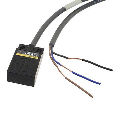 Omron Inductive Block-Style Proximity Sensor, 5 mm Detection, PNP Output, 24 V, IP67