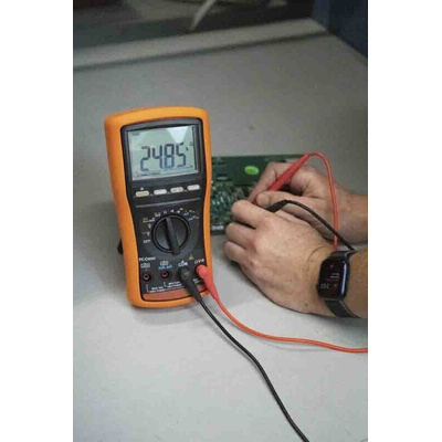 Tempo MM810 Handheld Digital Multimeter, True RMS, 10A ac Max, 6mA dc Max, 999.9V ac Max