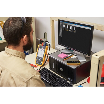 Fluke 125B ScopeMeter 120B Series Digital Handheld Oscilloscope, 2 Analogue Channels, 40MHz