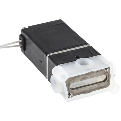 Burkert Solenoid Valve 137779, 3 port(s) , Common, 24 V dc, 1/8in