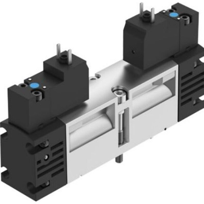 Festo Solenoid Valve VSVA-B-P53U-H-A1-5C1, 5 port(s) , 12 V dc, 26mm